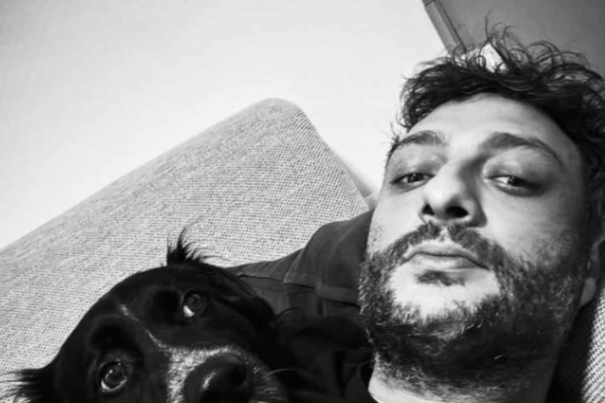 Sul versante privato, Gabriele ha sempre preferito mantenere la riservatezza. Tra le poche informazioni note al pubblico,